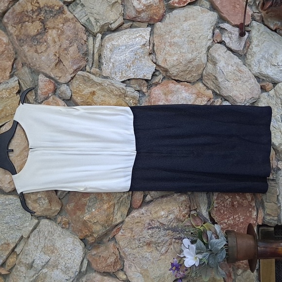 STEPS California Size Small Black Skirt with White Sleeveless Blouse 1PC Dress - Picture 2 of 4